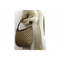 Gucci Shopping GG Beige