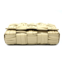 Bottega Veneta Cassette Pelle Beige