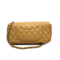 Chanel East West Pelle Marrone