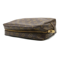 Louis Vuitton Trousse Toilette 28 Monogram
