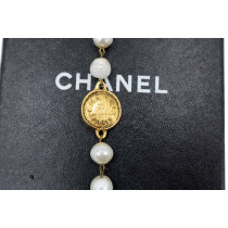 Chanel Collana Metallo Dorato e Perle