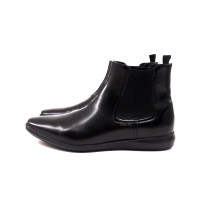 Prada Tronchetto Pelle Nera