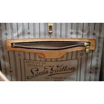 Louis Vuitton Neverfull MM Monogram