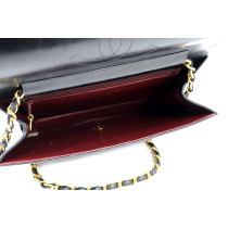 Chanel Push Lock Timeless Pelle Nera