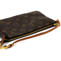 Louis Vuitton Pochette Monogram