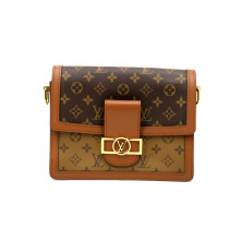 Louis Vuitton Dauphine MM Autres Toiles Monogram