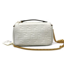 Fendi Baguette Pelle Bianca