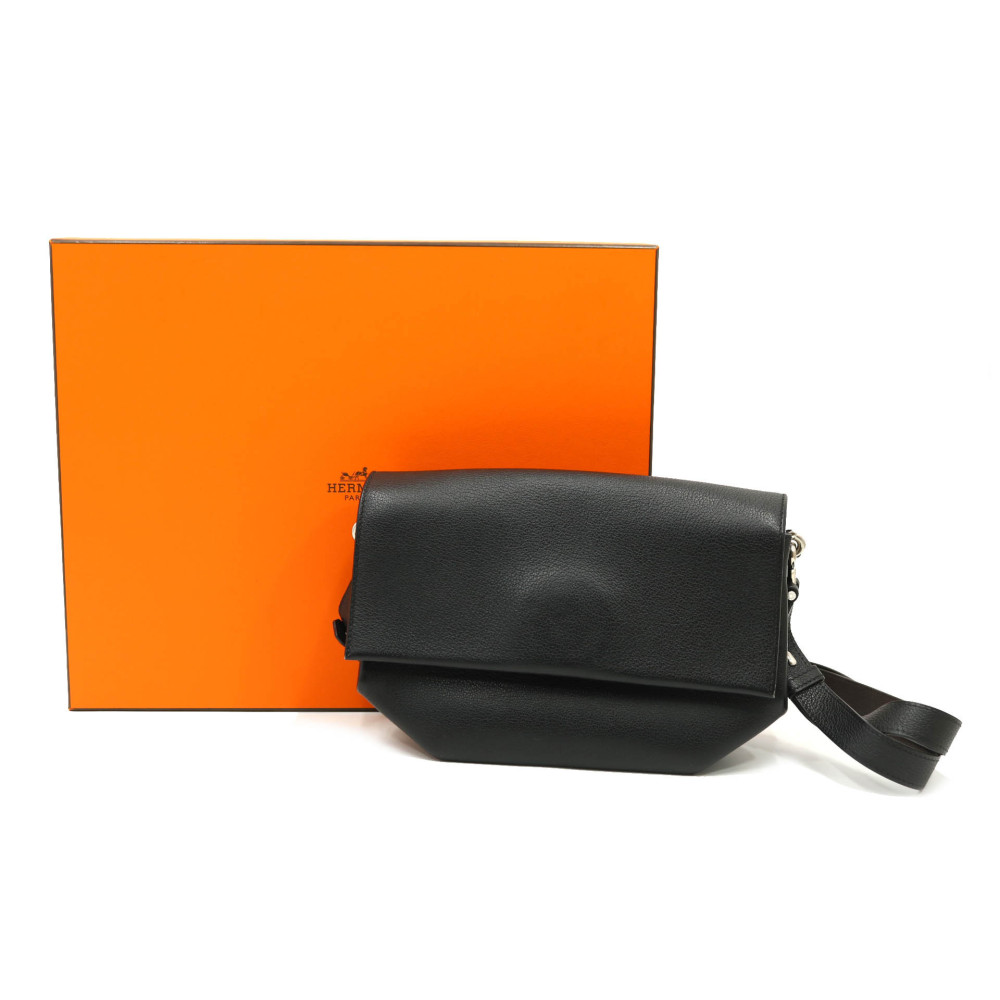 Hermes Opli 24 Pelle Nera