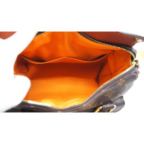 Louis Vuitton Manhattan Monogram