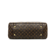 Louis Vuitton Artsy GM Monogram