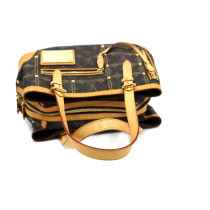 Louis Vuitton Rivets Monogram