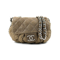 Chanel Pochette Around Pelle Tortora