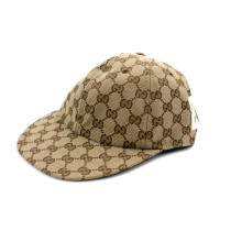 Gucci Cappello GG Beige