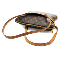 Louis Vuitton Coussin GM Monogram