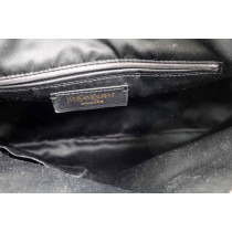 Yves Saint Laurent Muse Pelle Nera