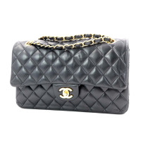 Chanel Classica Media Pelle Nera