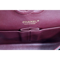 Chanel Classica Media Pelle Nera