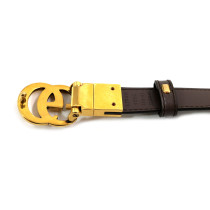 Gucci Cintura reversibile GG beige e marrone