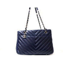 Chanel Chevron Pelle Blu Scuro