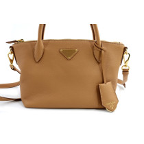 Prada Galleria Pelle Martellata Cipria