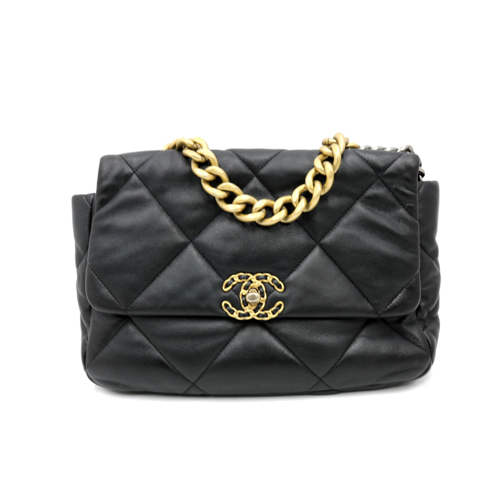 Chanel 19 GM Pelle Nera