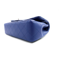 Chanel Classica Media Pelle Blu