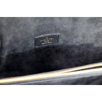 Louis Vuitton Victoire Monogram