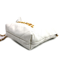 Chanel 22 Mini Pelle Bianca