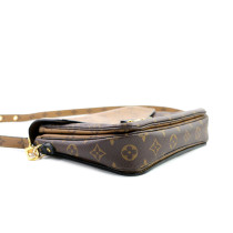 Louis Vuitton Metis Reverse Monogram